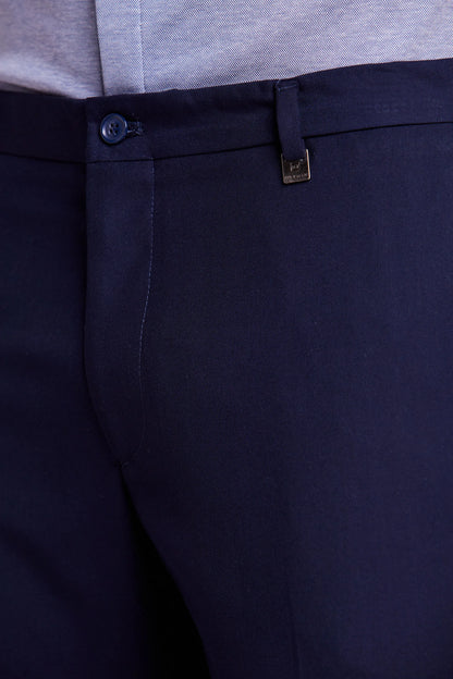 Stylish, stretchy, quick-drying men's casual pants